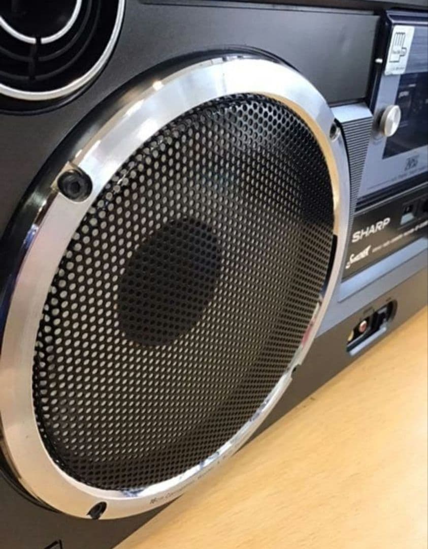 シャープ　ラジカセ　303SB