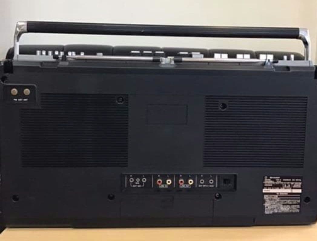 シャープ　ラジカセ　303SB