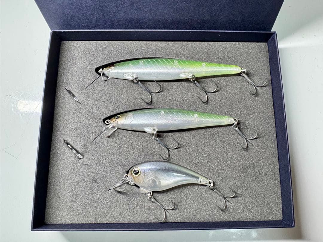 レヴォニックコンプリートセット 限定カラー マジックシャッド