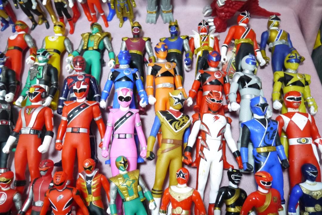 スーパー戦隊シリーズ　ソフビヒーロー　など　180体