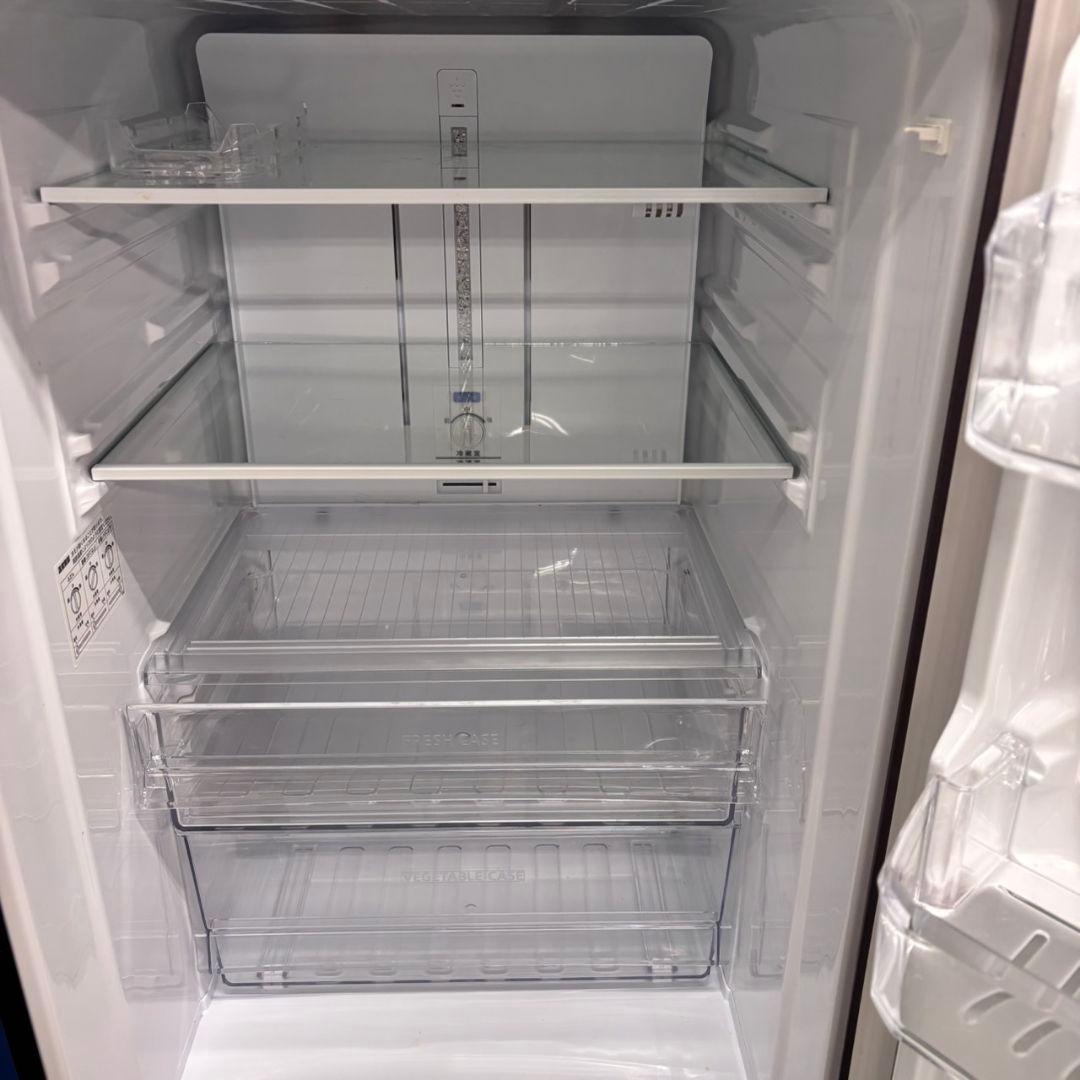 656　関東配送無料　東京発　SHARP　中型冷蔵庫　ブラウン　右開き　小型