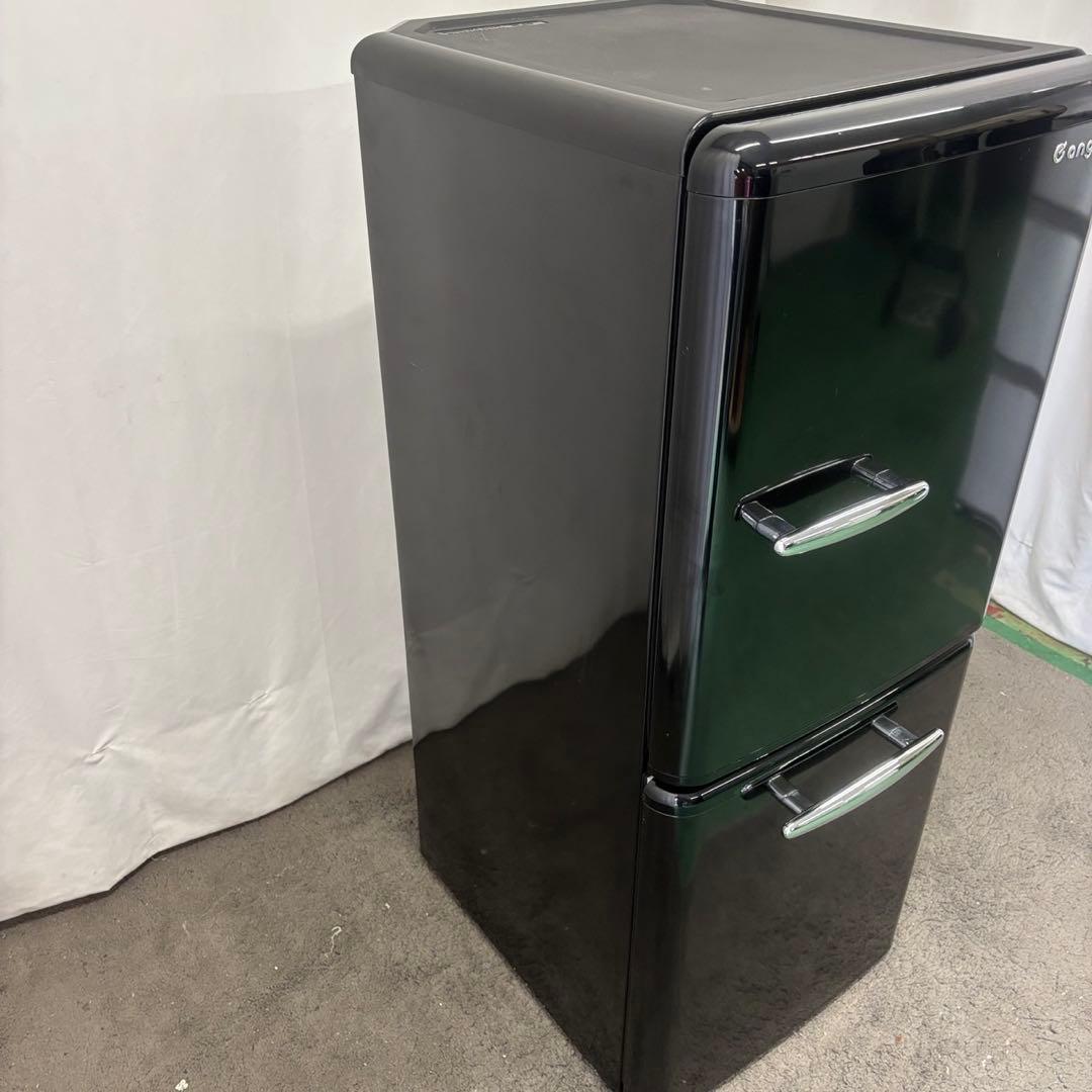 977　レトロ　冷蔵庫　黒　人気　一人暮らし　綺麗　中古　設置無料　安い‼️