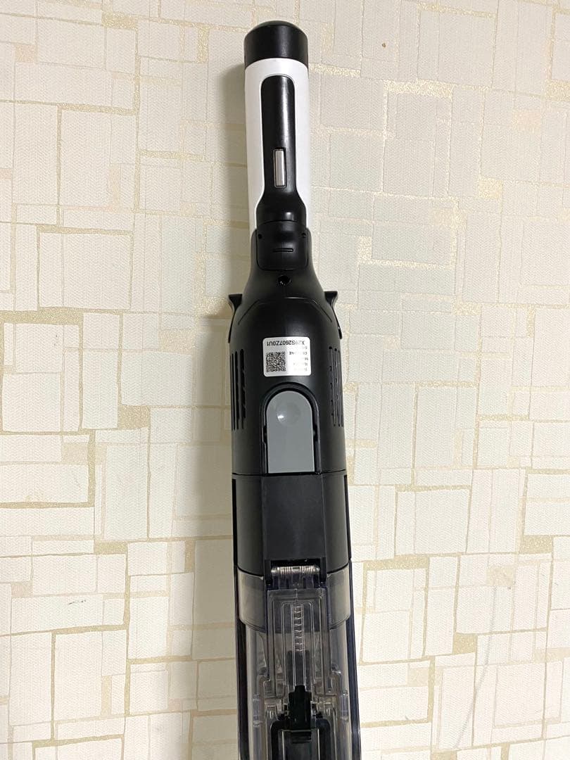 shark シャーク スティッククリーナー　CS150JAE ゴミ収集ドック付き