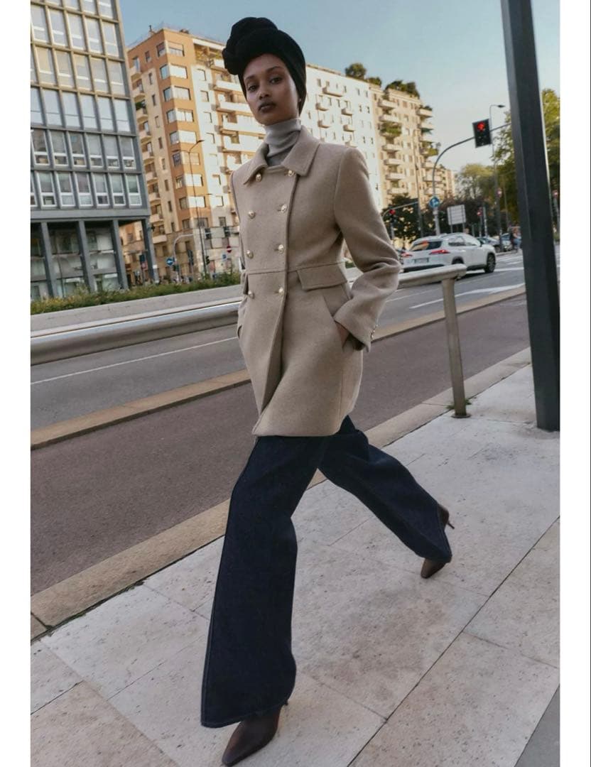 タグ付き新品★ZARAのウール混紡ショート丈ダブルブレストコート★Mサイズ