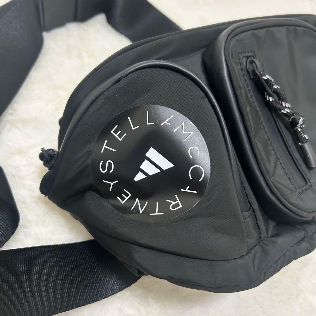 極美品✨アディダスバイステラマッカートニー　ボディバッグ　バムバッグ　ブラック