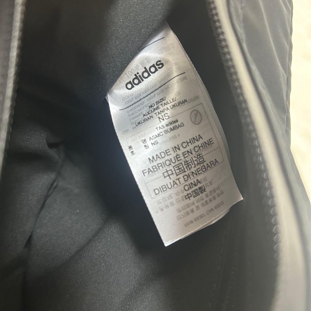 極美品✨アディダスバイステラマッカートニー　ボディバッグ　バムバッグ　ブラック