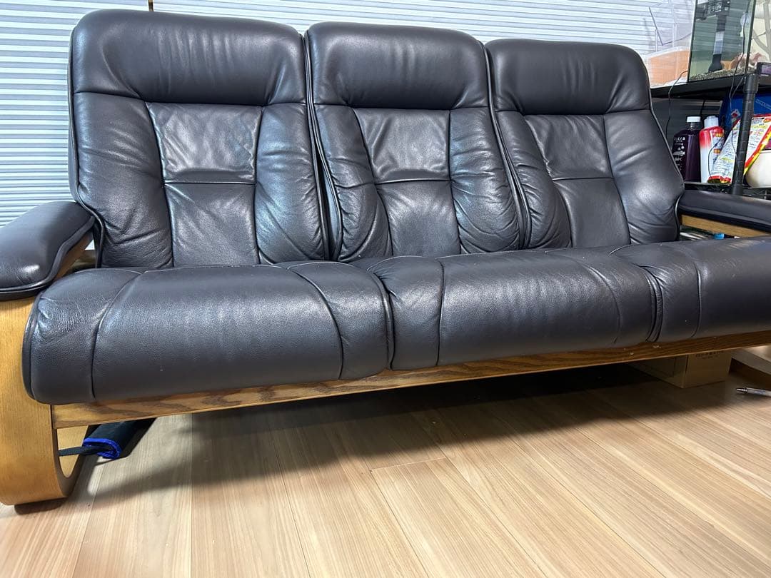 富士ファニチア　ソファ　本革　3人掛け　三人　レザー