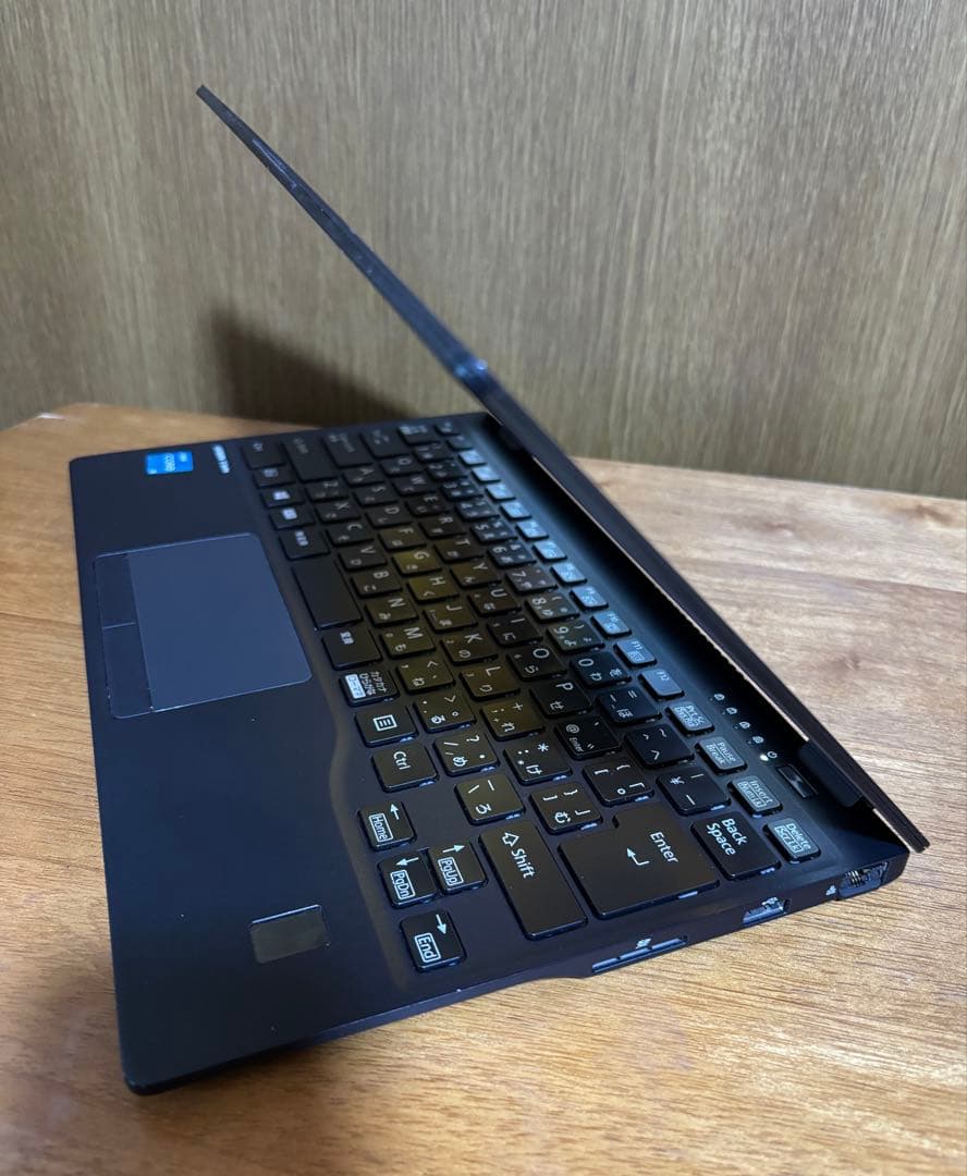 LIFEBOOK U9311/F 2021/7製 11世代CPU 極軽極薄