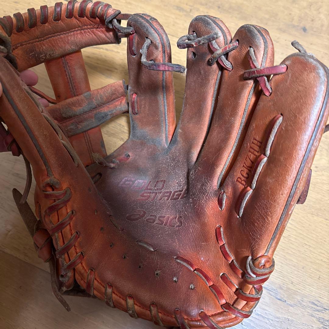 アシックス ゴールドステージ 硬式グローブ　紐切れてます　購入後直してください