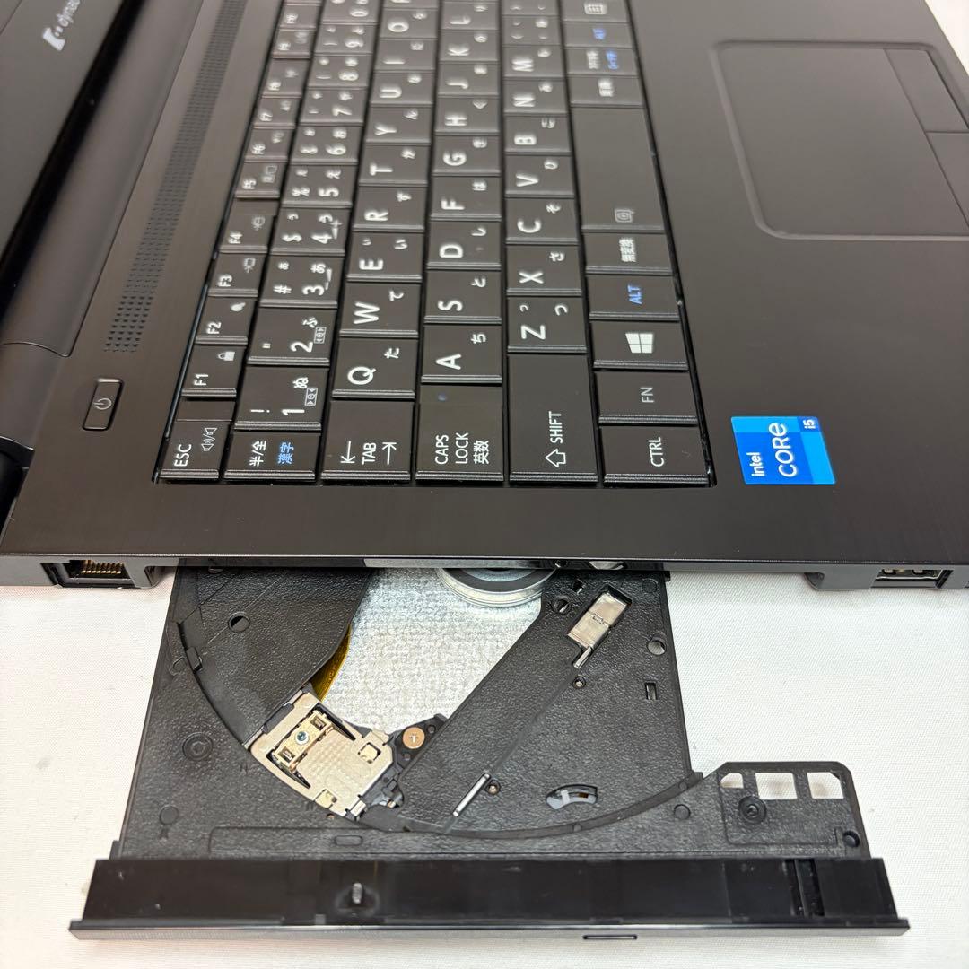 準美品 dynabook B65 第11世代 i5 15.6型 DVD オフィス