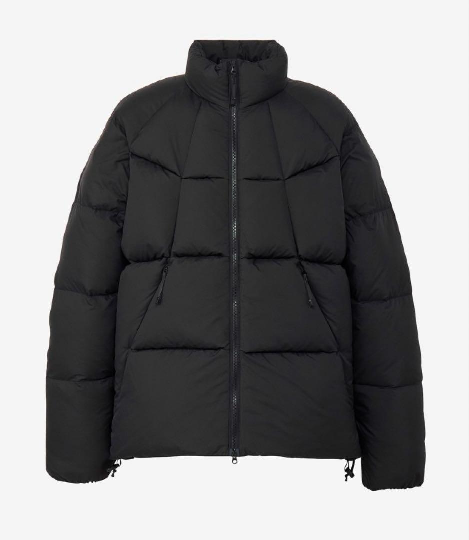 ゴールドウインスタンドカラーライトダウンジャケット