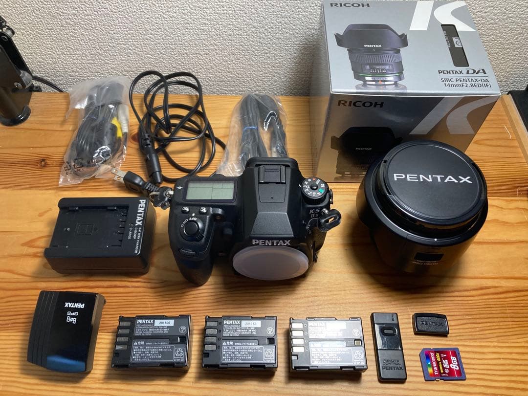 デジタルカメラ PENTAX K-5iis+14mmF2.8+O-GPS1