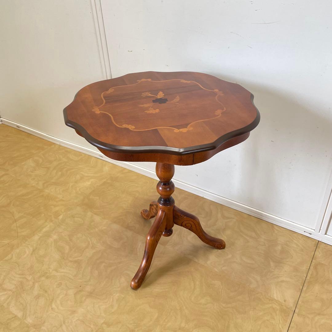 イタリア サイドテーブル 猫脚 象嵌 彫刻 アンティーク調 花台 コンソール