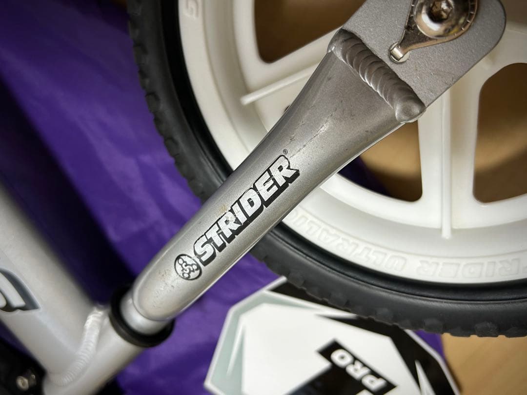 【キャリーケース付】STRIDER PRO 軽量！シルバー