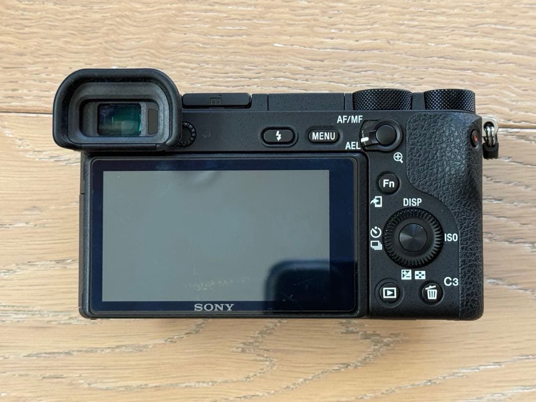 トコぺデイア様【付属品完備】SONY α6500&FE 28-70mmレンズ