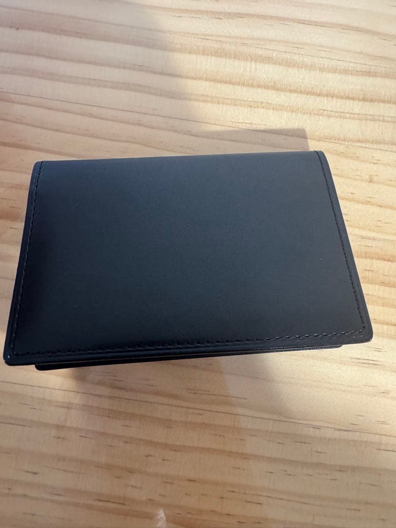 土屋鞄　名刺入れ　ヌメ　ブラック
