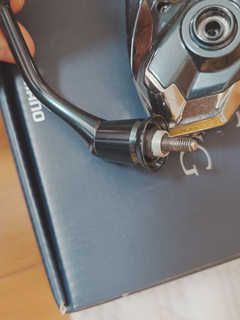 美品★SHIMANO 24 STRADIC SW 4000XG スピニングリール