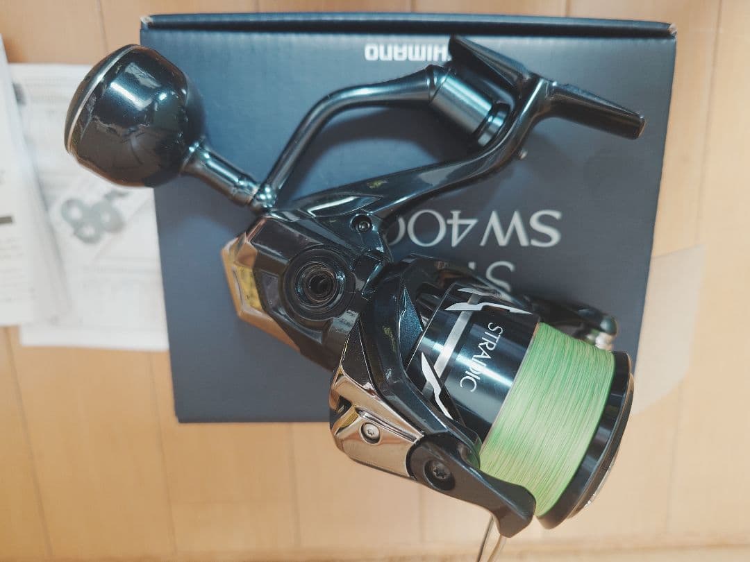 美品★SHIMANO 24 STRADIC SW 4000XG スピニングリール