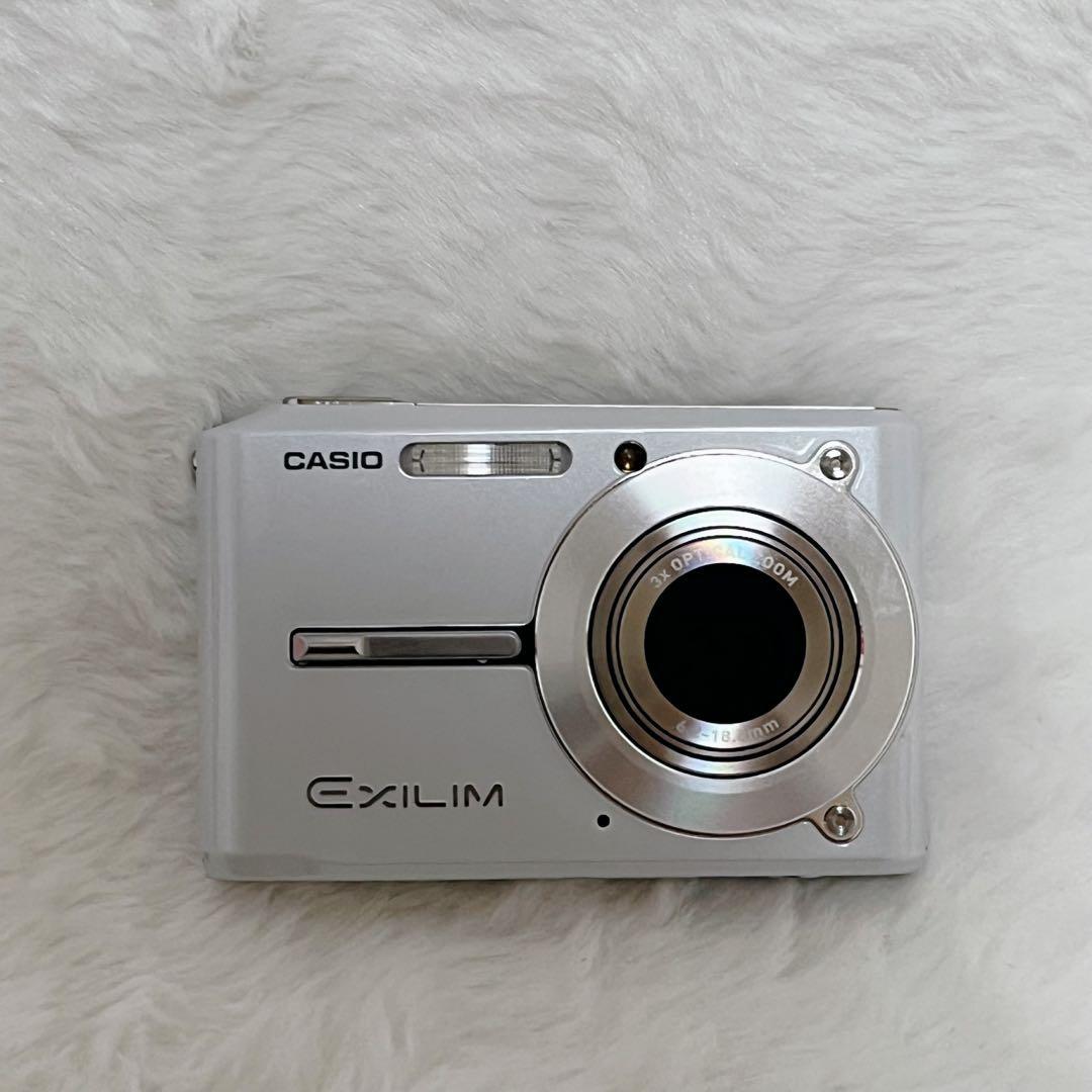 【希少】CASIO カシオ デジタルカメラ EX-S500