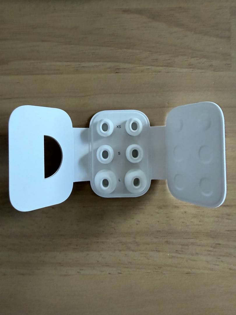 k*a様 AirPods Pro 2 本体 ホワイト