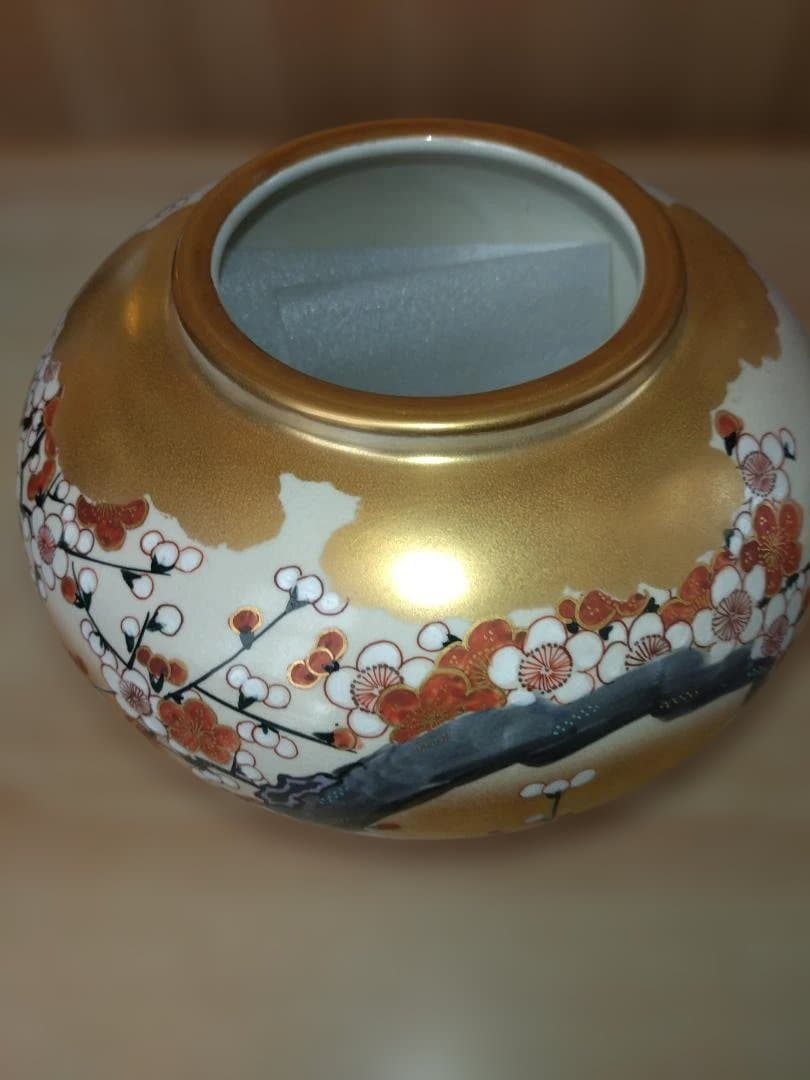 金色装飾 梅花 花瓶