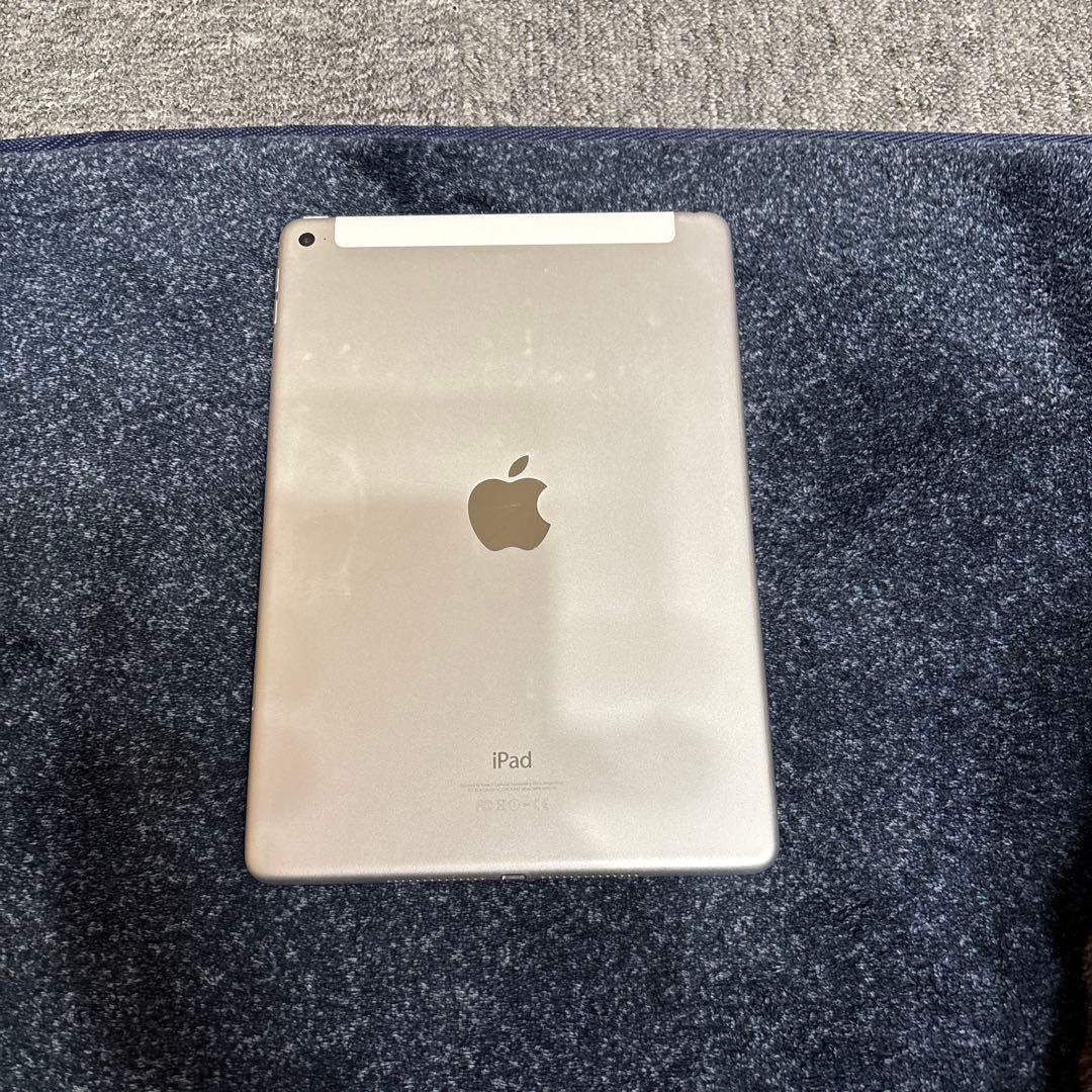 値下げ中　Apple 第2世代iPad 10.2インチ シルバー