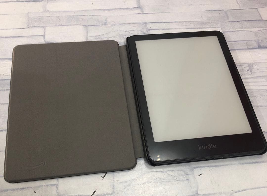 k1177　kindlePaperwhite第12世代32GB広告なし　ケース付