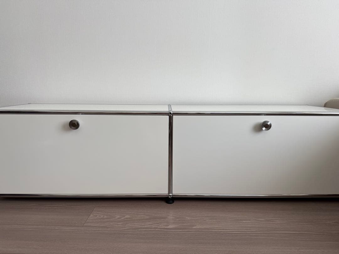 【訳あり】USM ハラー　　テレビボード　　TVボード　ホワイト