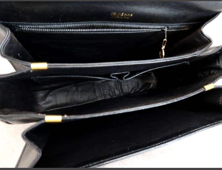 美品♥CELINEロゴ金具ブラック本革レザーショルダーバッグコメントから10%引