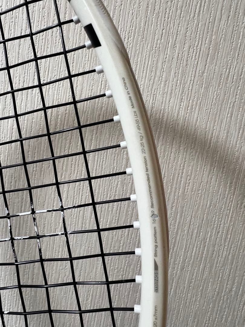 ラケット(硬式用) Tecnifiber TFIGHT300 G2