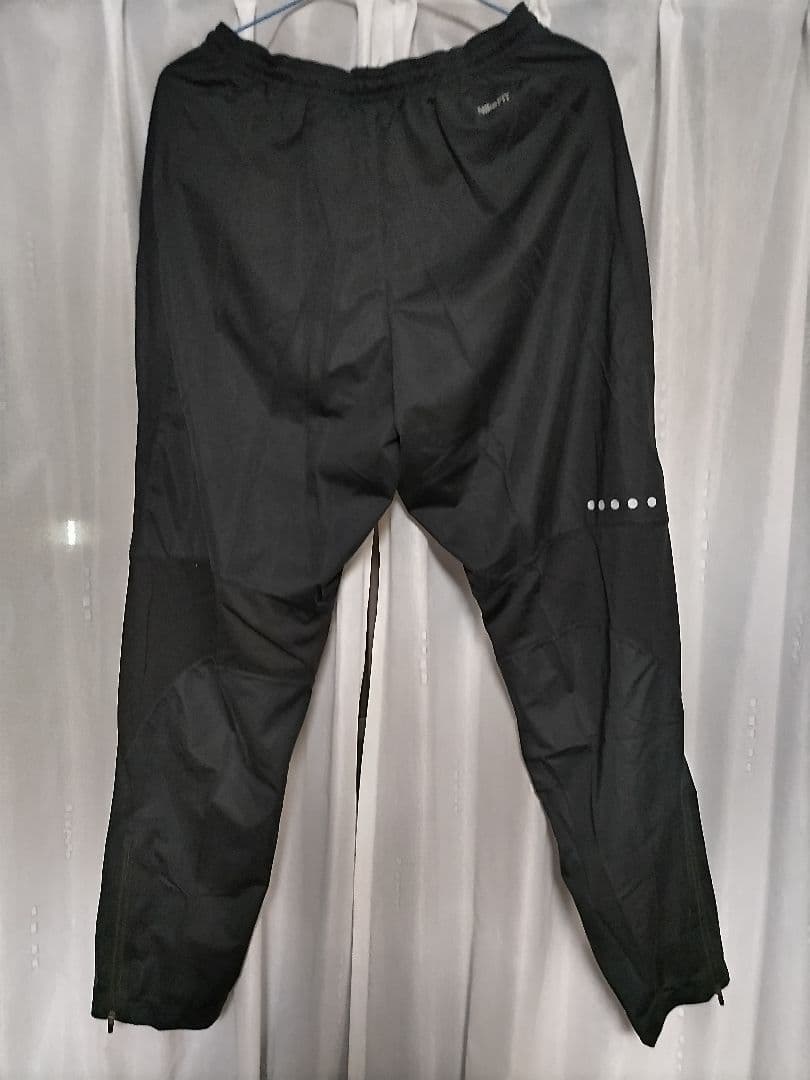 Nike RUNNGパンツ（371262-010）