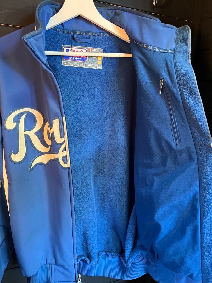 MLB Majestic KCロイヤルズ 公式スタジャン
