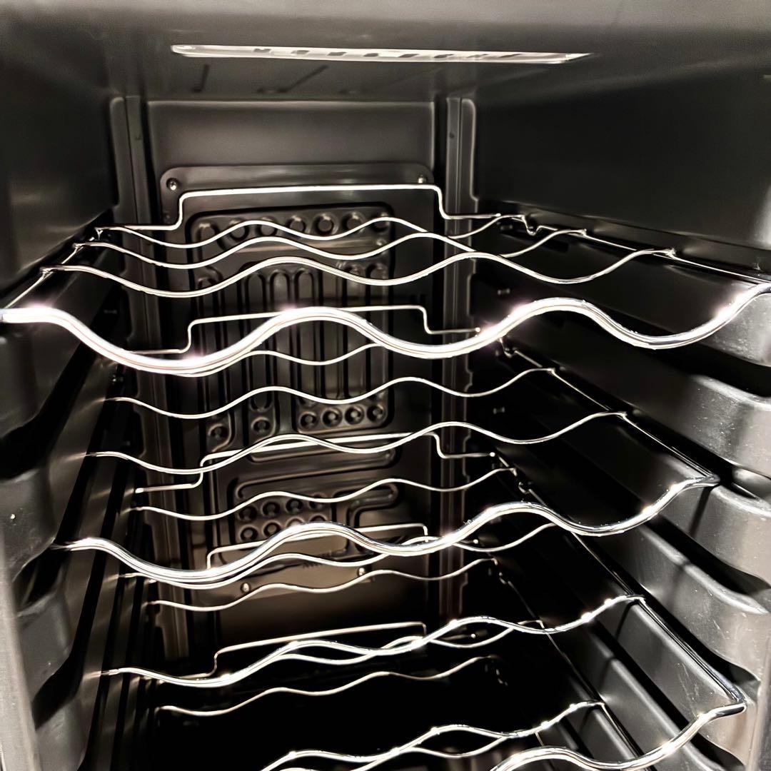 【美品】WIE ワインセラー 18本収納 WIWCJC18BADX