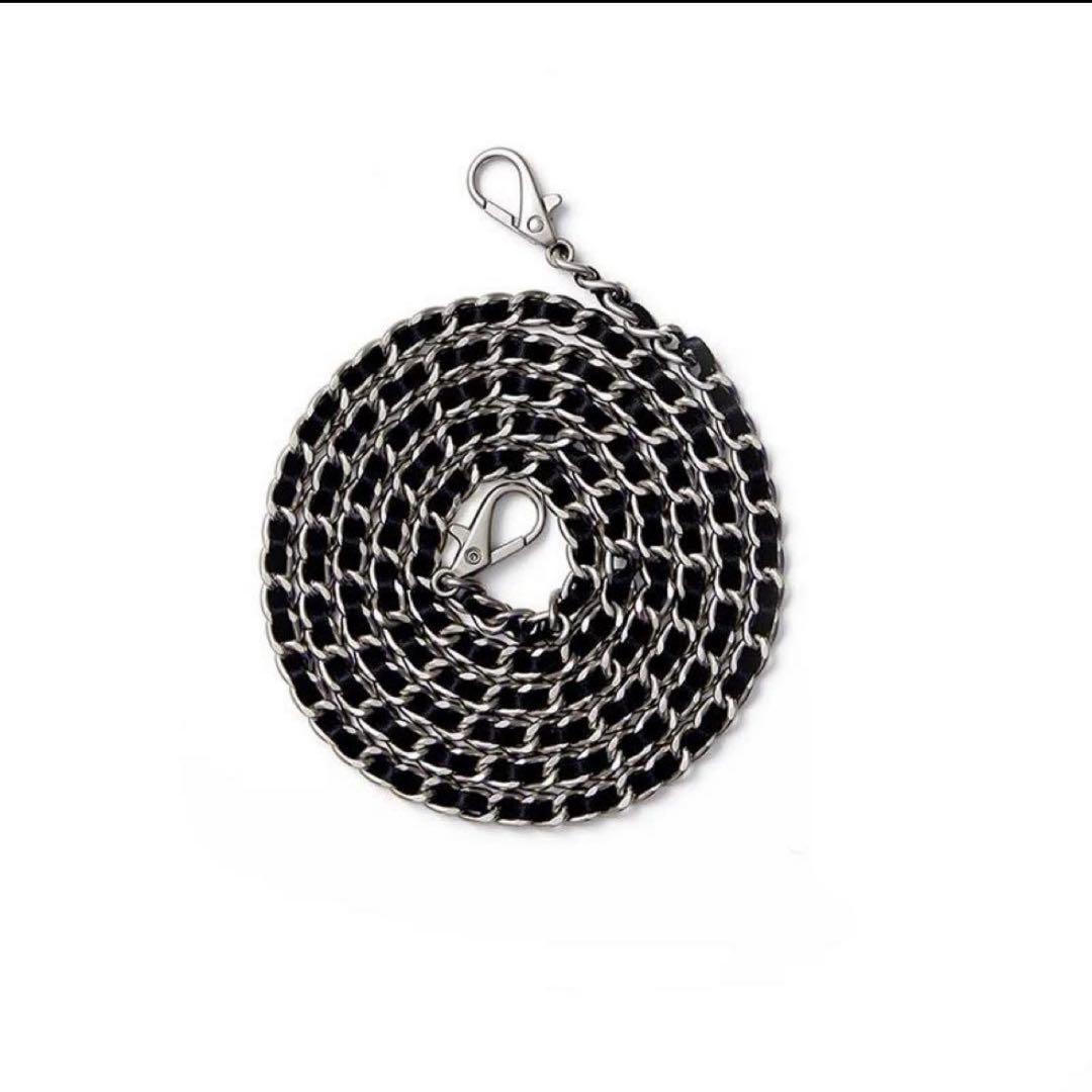 「ajew」dress HEART チェーン ストラップ iPhone15