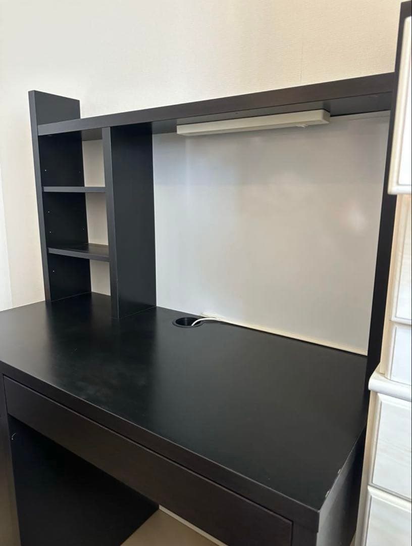 IKEAミッケデスク