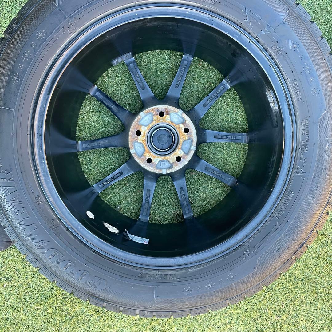 ③215/60R17 スタッドレスタイホイールセット グッドイヤー (3/4)