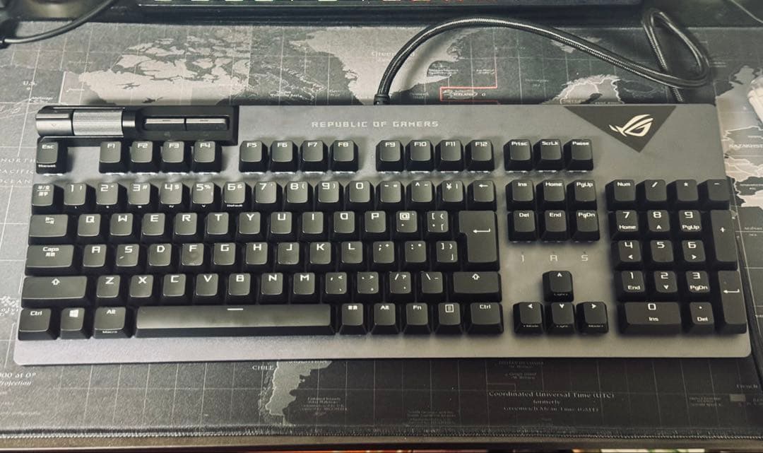 ROG Strix Flare II メカニカルキーボード