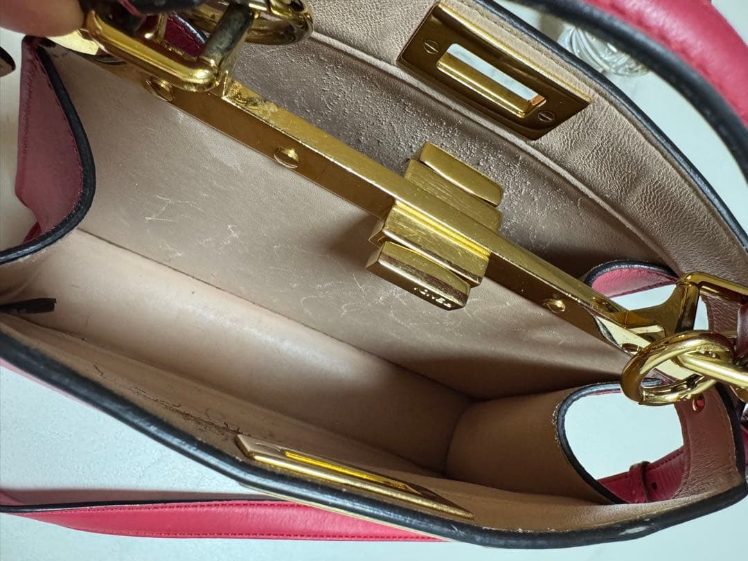 ク*ー様 FENDI⭐︎ピーカブー⭐︎フューシャピンク