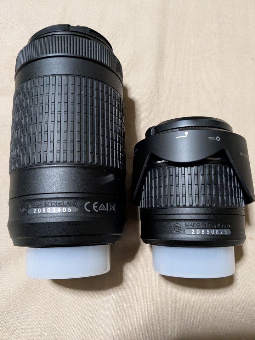 Nikon D5600ダブルズームキット　美品　値段交渉歓迎！