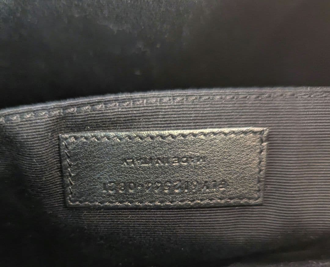 【極美品】サンローラン ルー カメラバッグ ショルダーバッグ ブラック ゴールド