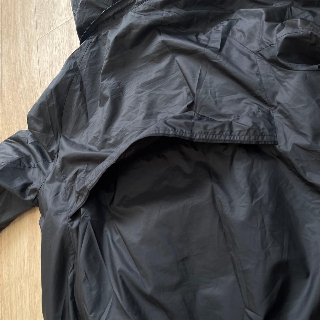 NIKE マットブラック テック系 ナイロンジャケット 短丈 シェルパーカー M