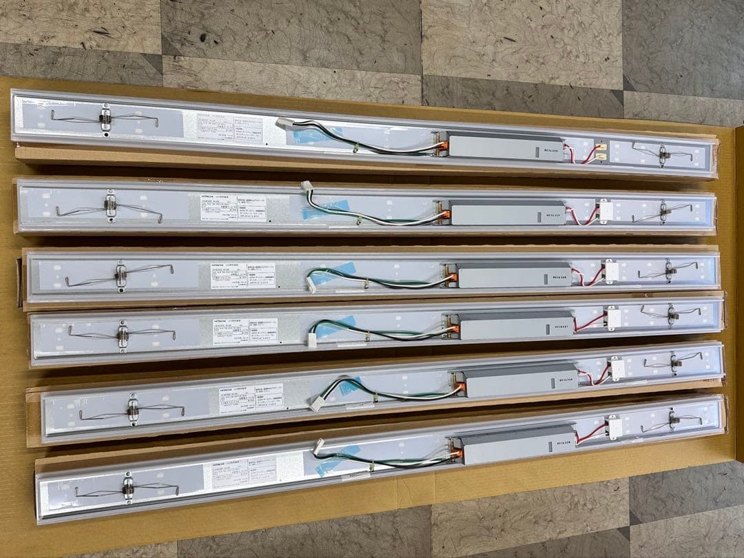 日立　LED蛍光灯 ［7,000 Imタイプ］昼光 色（6,500K）