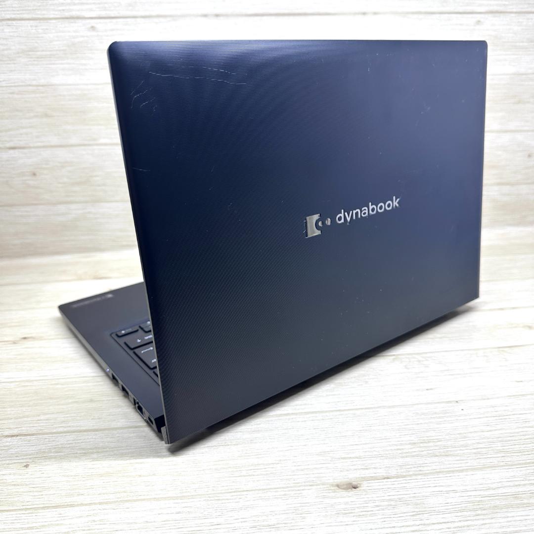 2022年製 13インチ フルHD SSD256GB dynabook H63