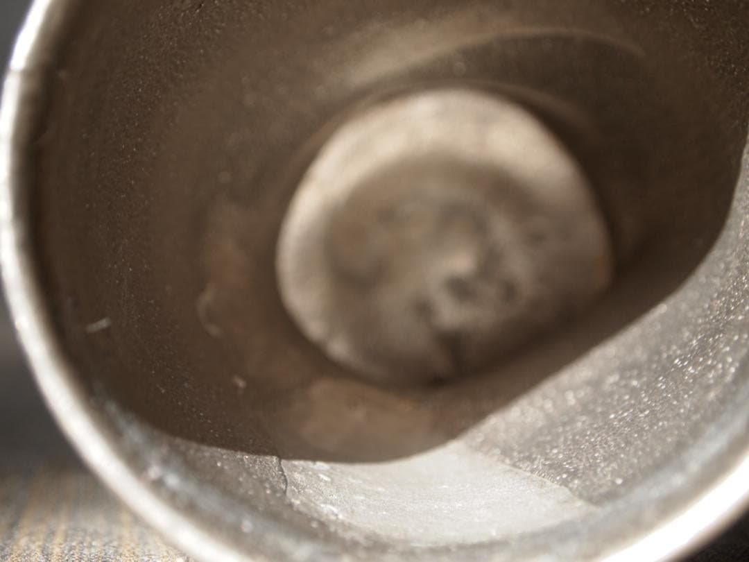 人気作家★隠崎隆一【師：人間国宝　伊勢崎淳】★銀彩麦酒器