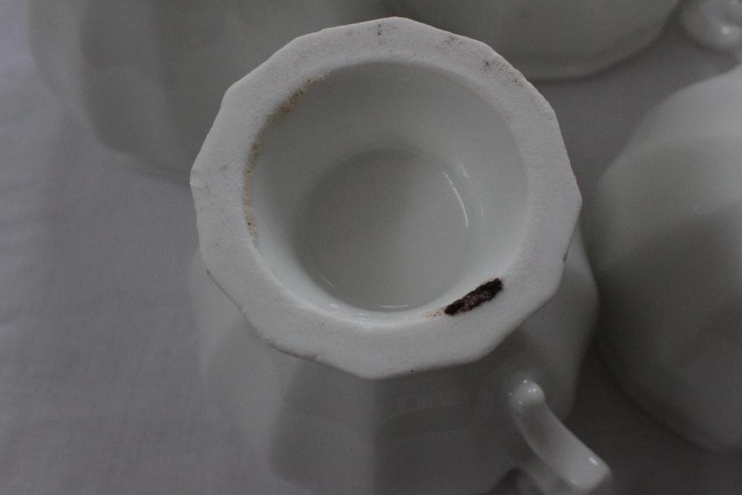 お花のクリームポット【ポ・ア・クレム】ポーセレン白磁器 /フランスアンティーク