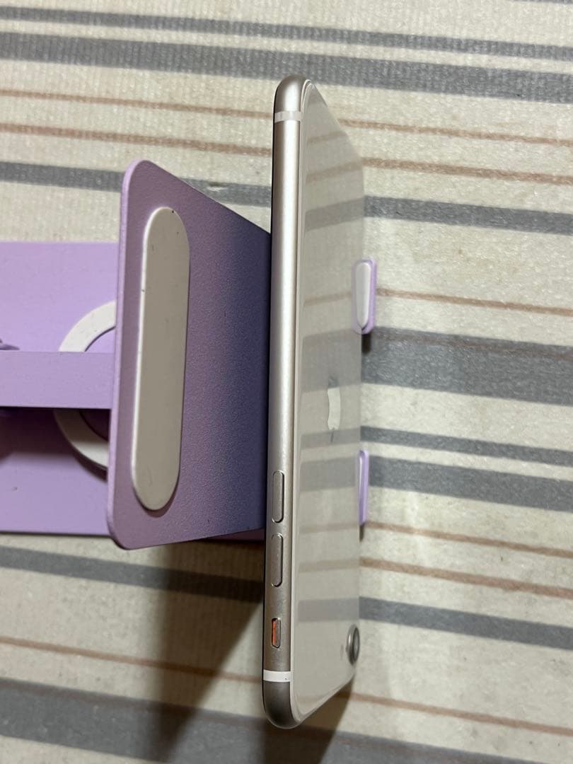 iPhone SE（第2世代） 128GB