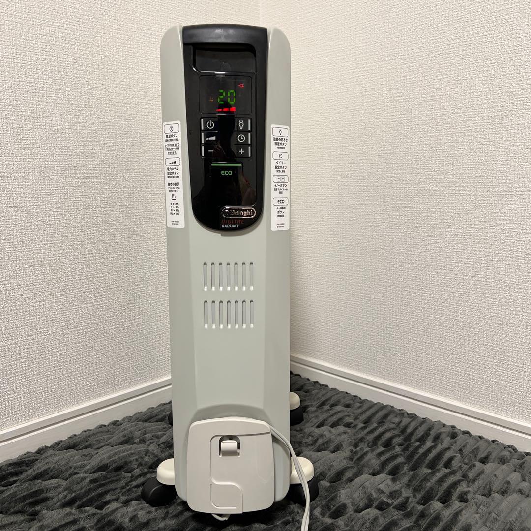 【美品】デロンギ オイルヒーター KHD410812-BK
