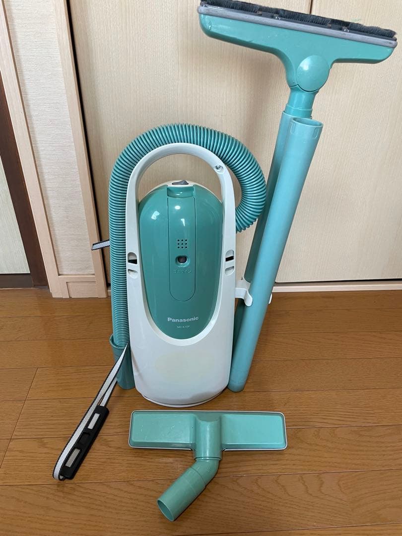 パナソニック　MC-K10P 掃除機　かけちゃお　中古品