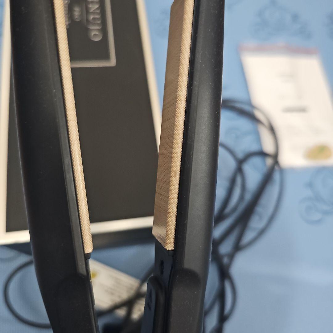 絹女プロ ストレートアイロン 箱.付属品付き