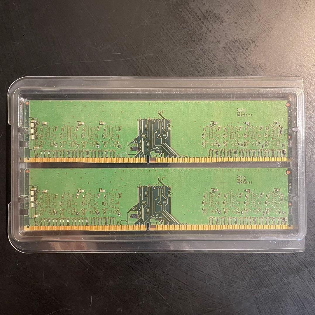 crucial クルーシャル　8GB DDR4 3200 メモリー　2個